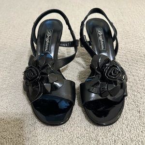 Brighton Rayne Pumps, Low Heel - Size 7 1/2
